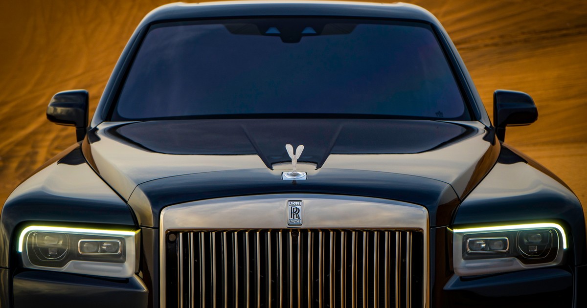 Rolls Royce Cullinan 1 generacja 2020 rok