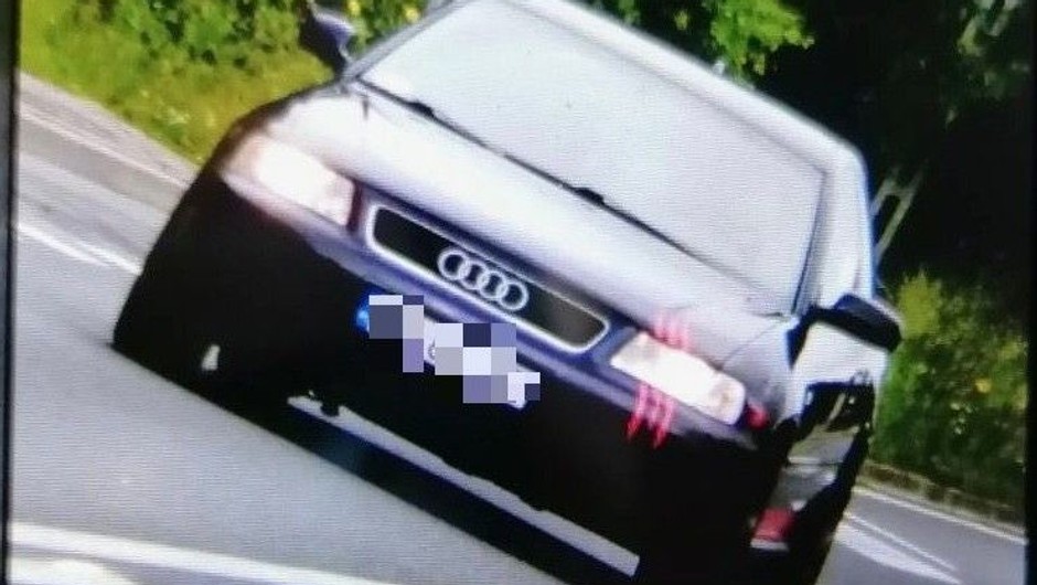 Obraz pochodzący z serwisu https://podkarpacka.policja.gov.pl/rze/aktualnosci/128037,7-tysiecy-mandatu-za-przekroczenie-predkosci-i-niezatrzymanie-sie-do-kontroli.html