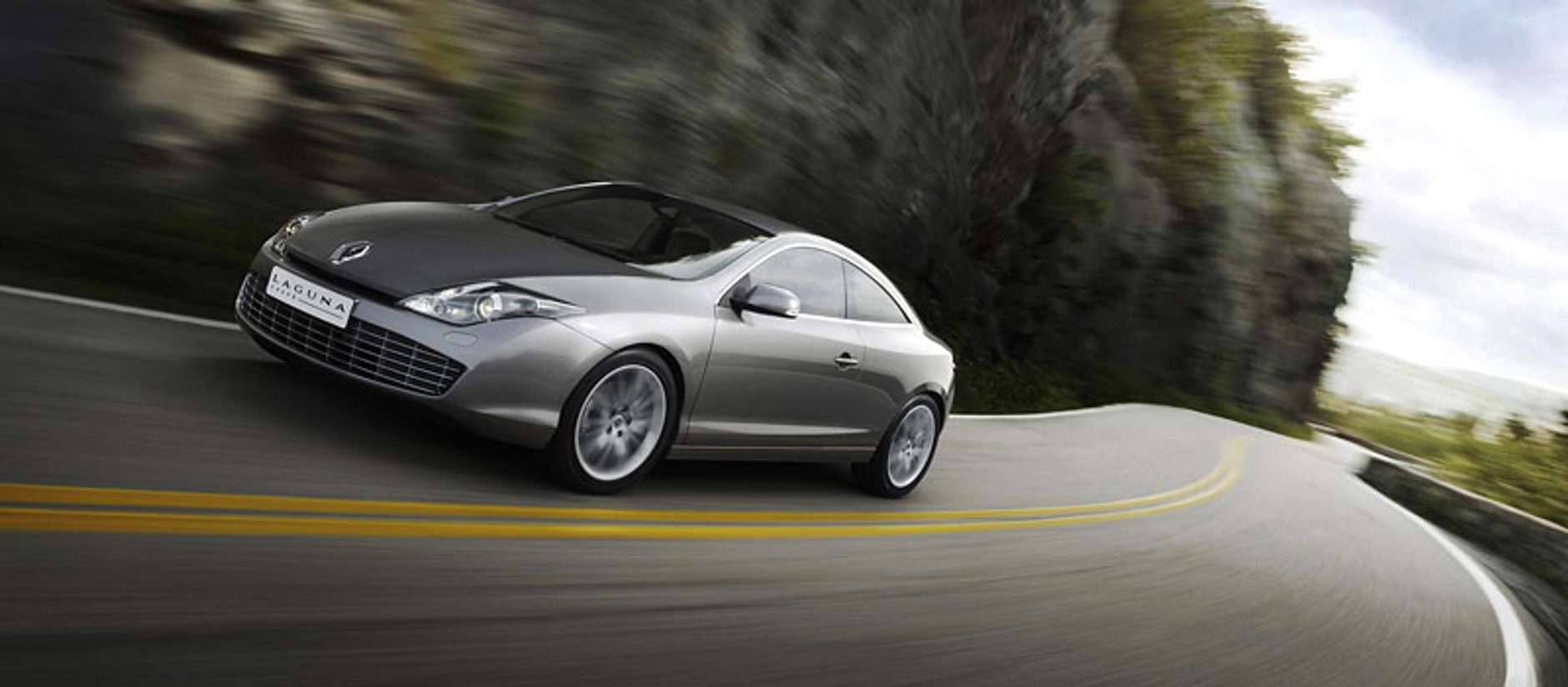 Renault Laguna Coupe – dane techniczne siedmiu wersji silnikowych