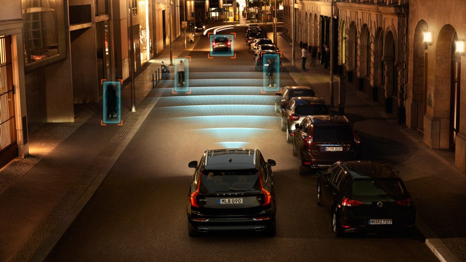 Nowe Volvo XC90 z rozszerzonym pakietem City Safety
