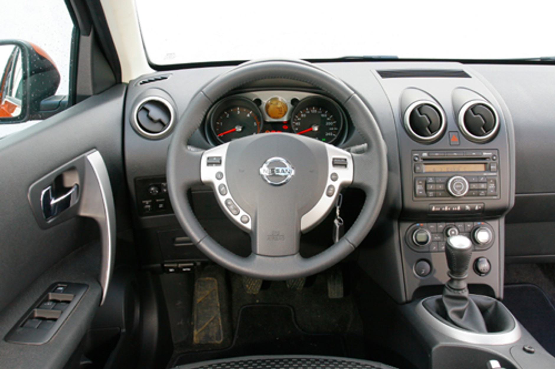 Nissan Qashqai 1.5 dCi Tekna - Nowy łamacz barier