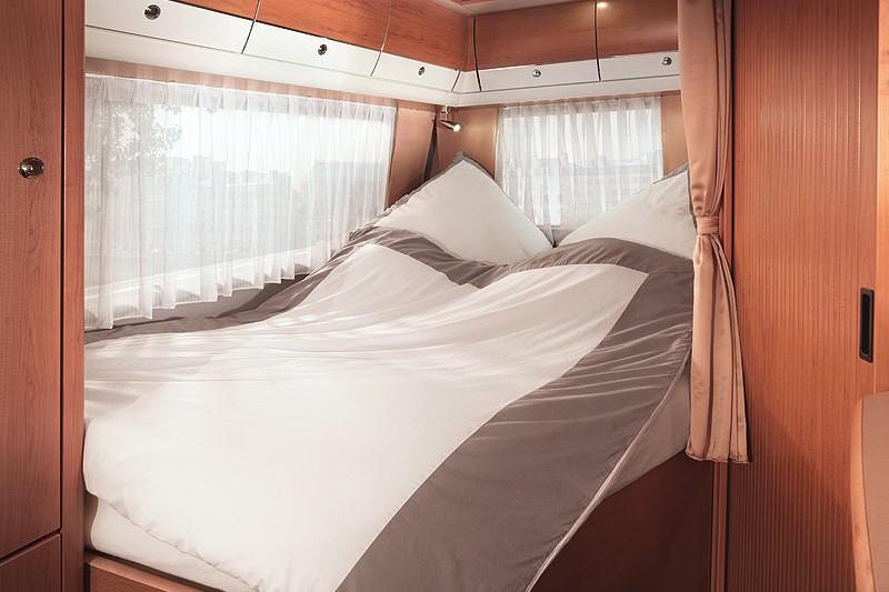 Volkswagen T5: kamper z firmy Karmann-Mobil