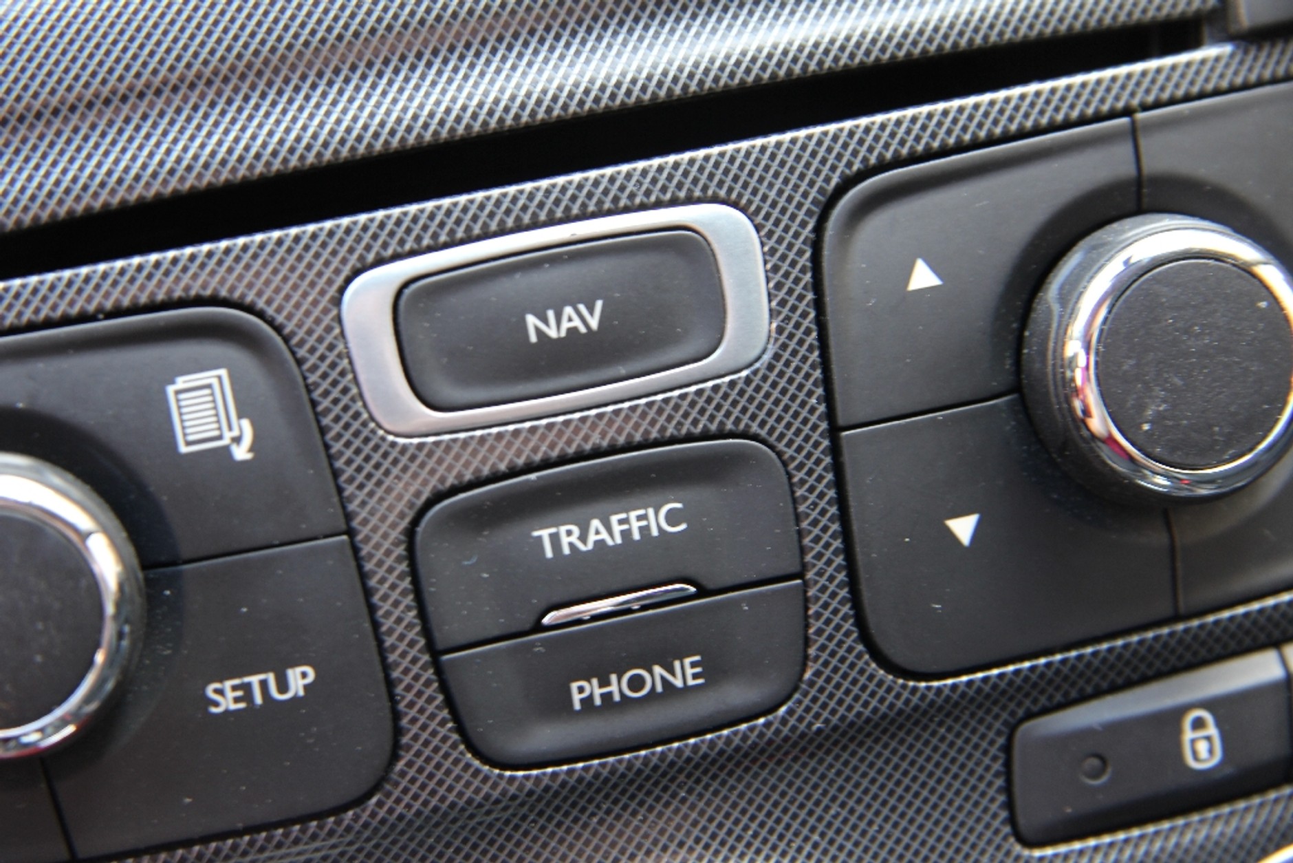 Denon w Citroenie C4