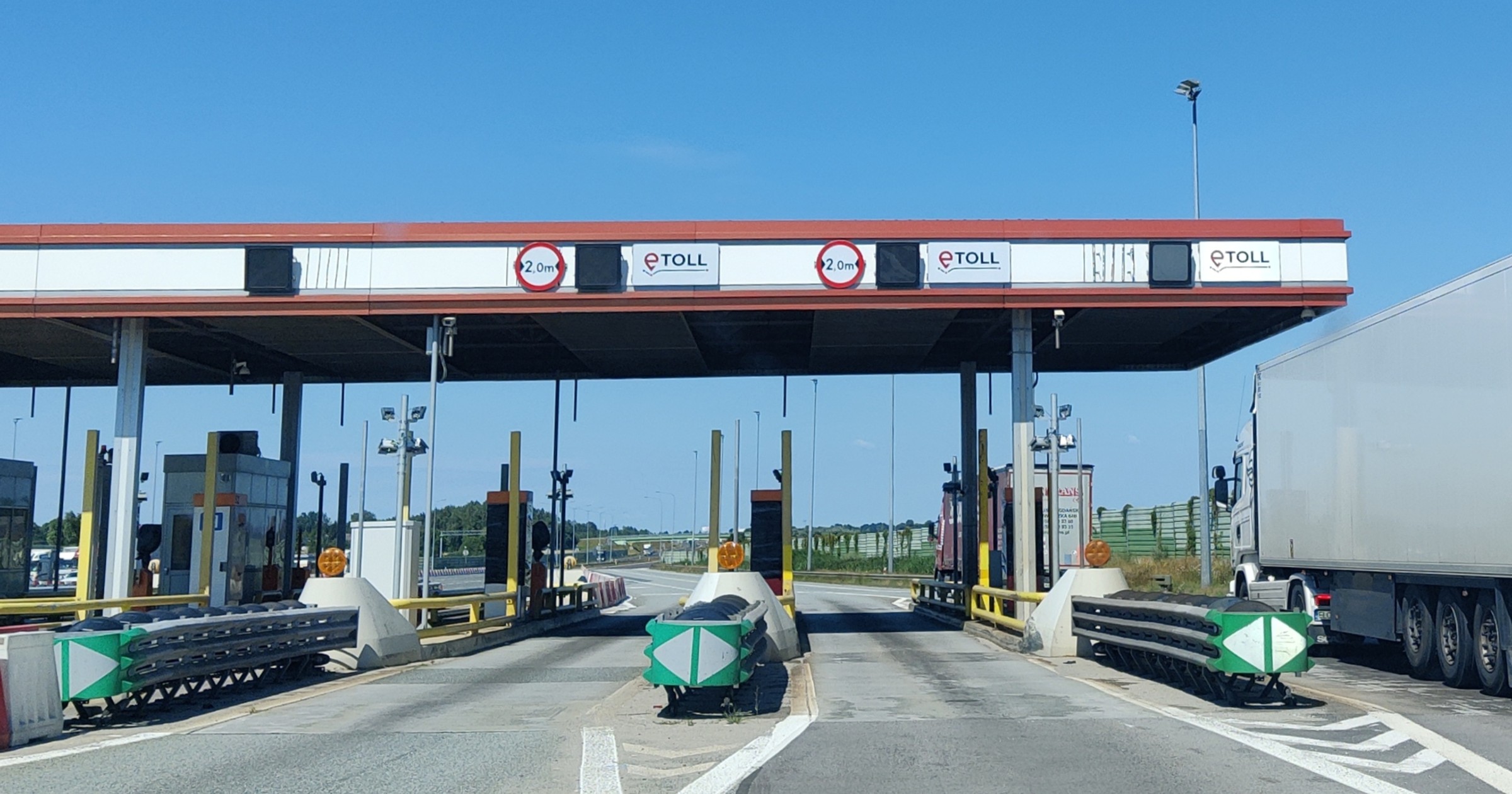 Bramka autostradowa e-TOLL - zdjęcie ilustracyjne