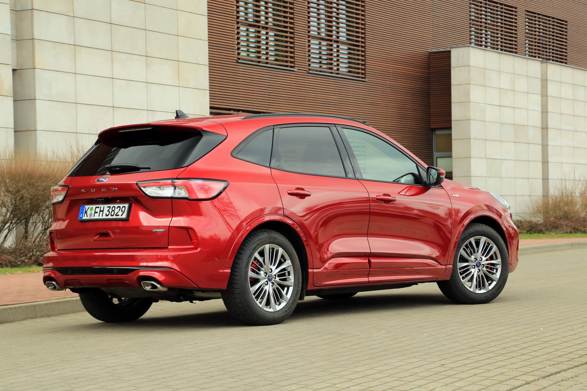 Ford Kuga 2.5 Hybrid