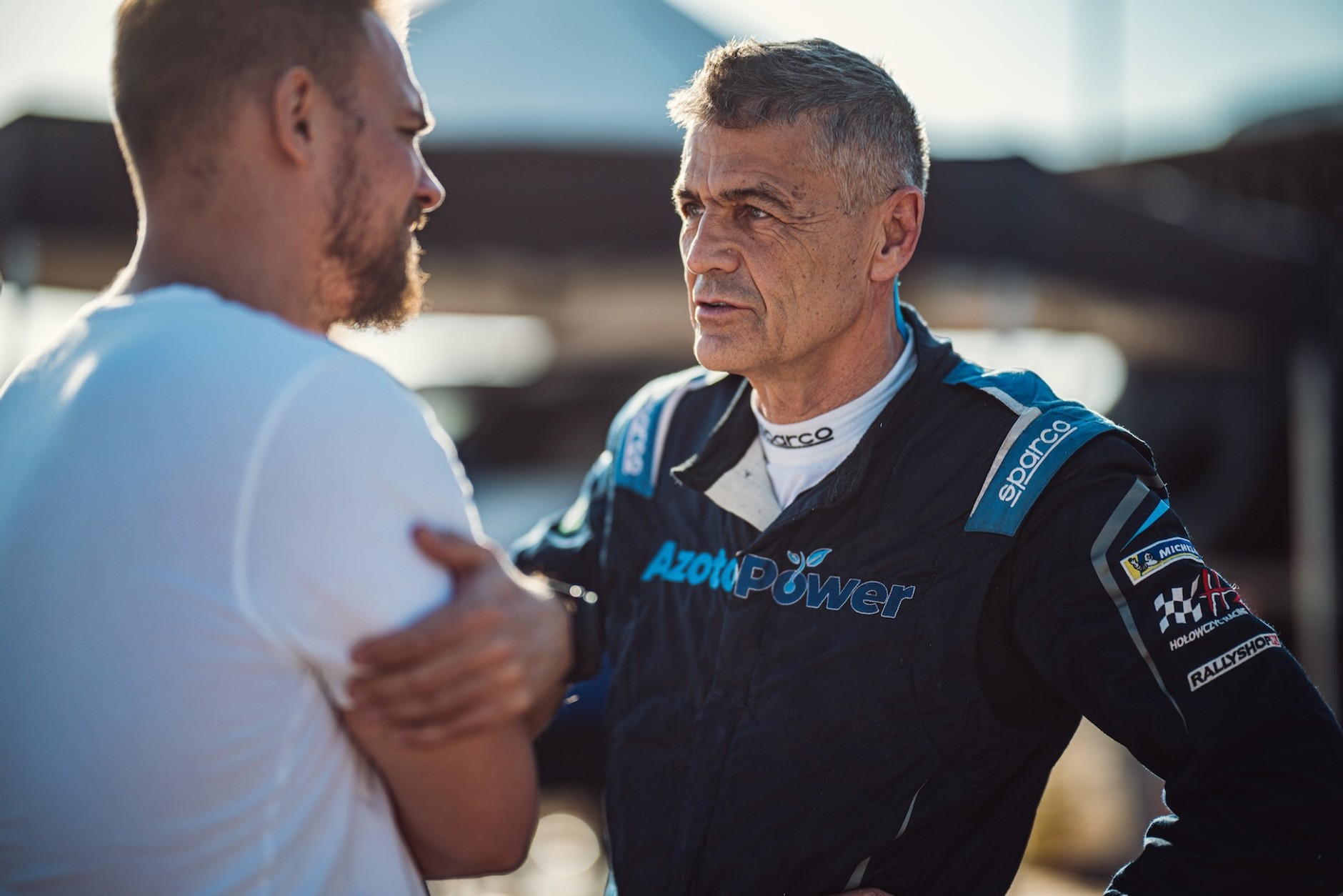 Krzysztof Hołowczyc nadal walczy w Rajdzie Dakar