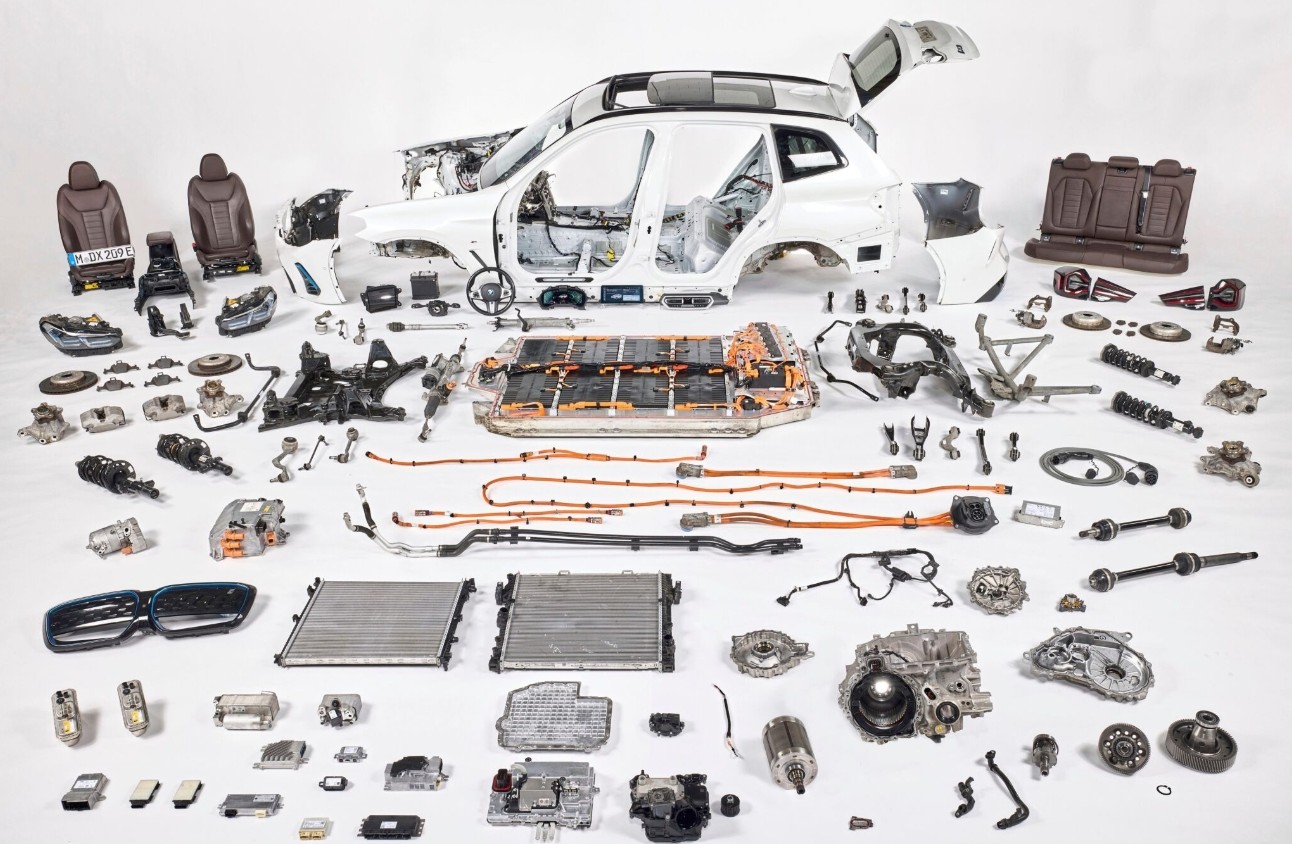 BMW iX3 po 100 tys. km zostało rozkręcone na części pierwsze