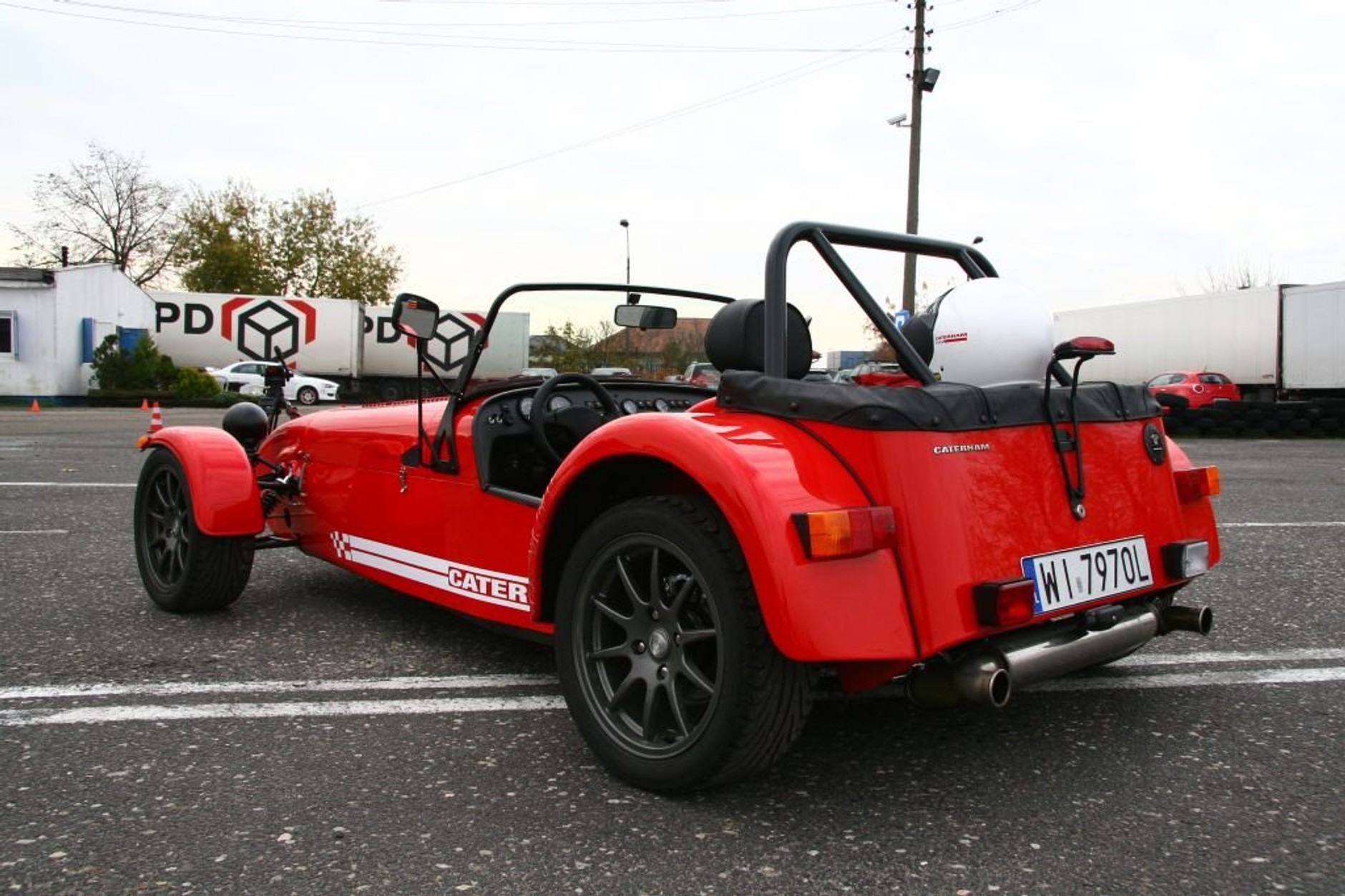 Caterham - Fotorelacja z polskiej prezentacji kultowego sportowca