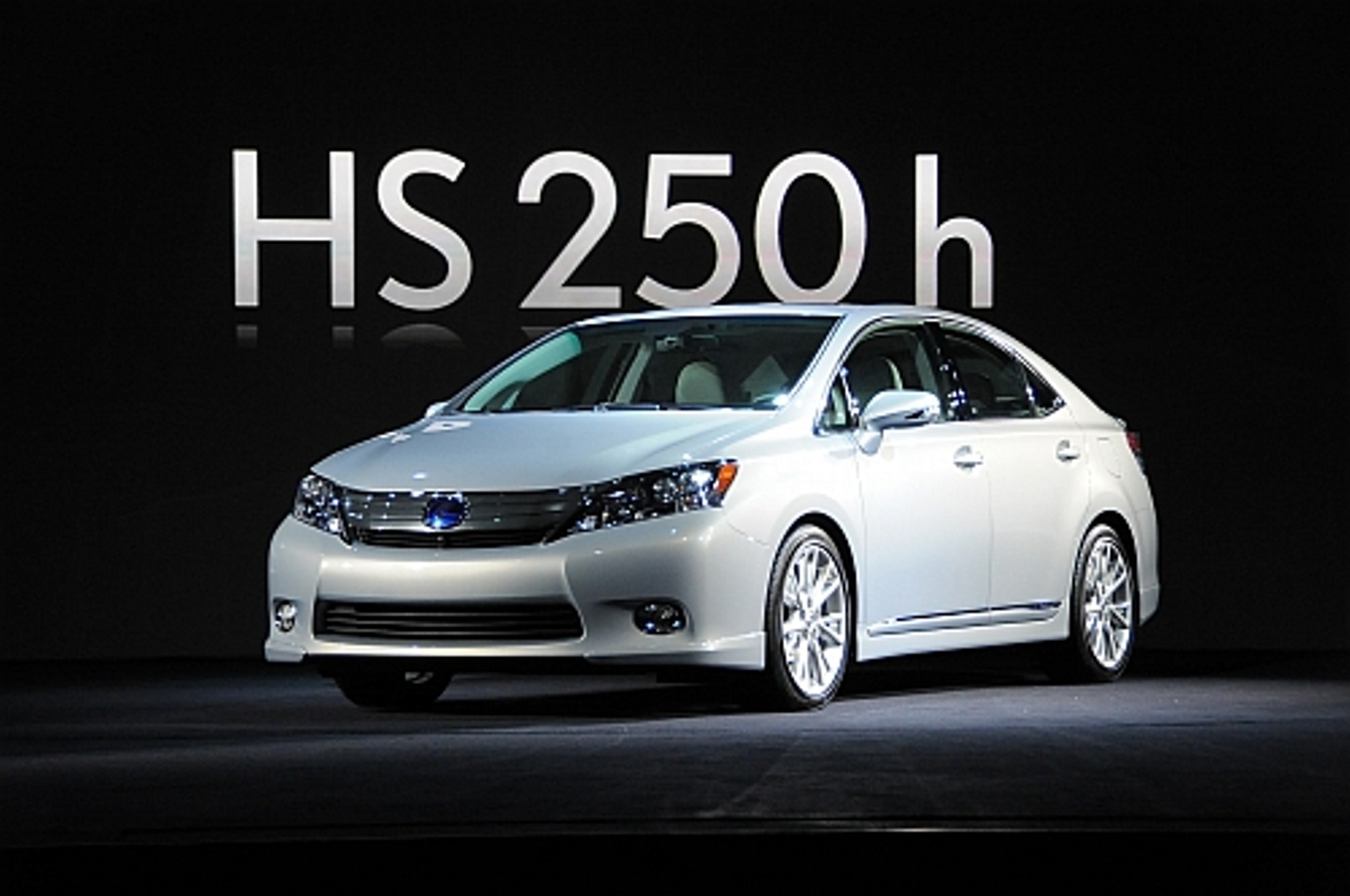 Detroit 2009 - Salon pod napięciem