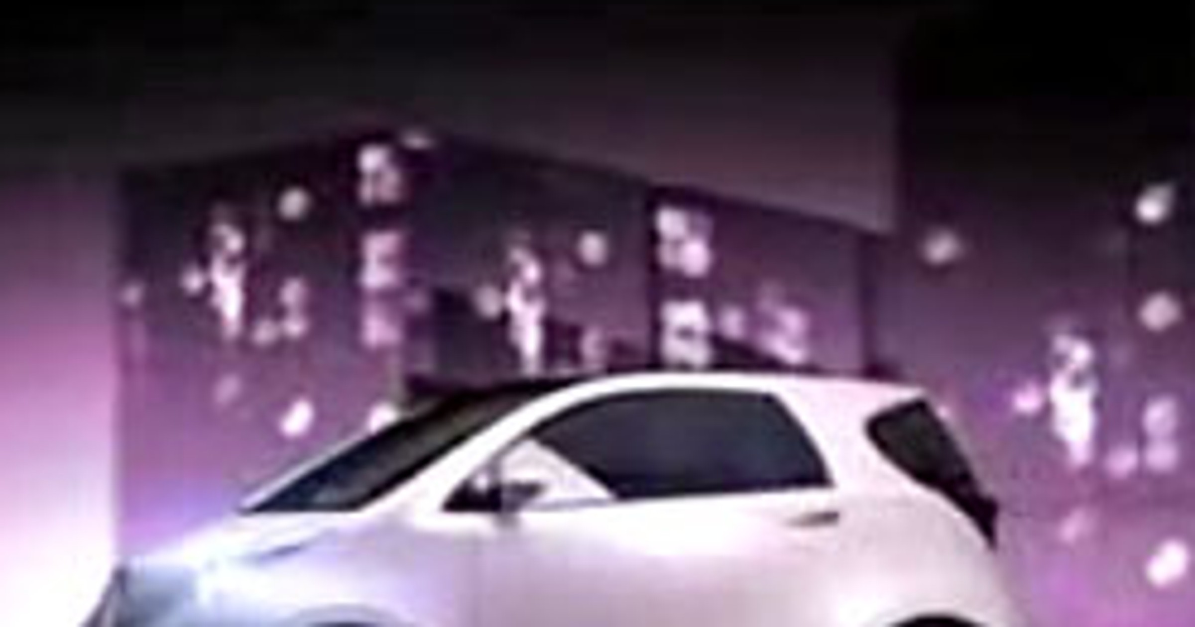 Wideo: Toyota iQ – koncepcyjny konkurent Smarta na filmie