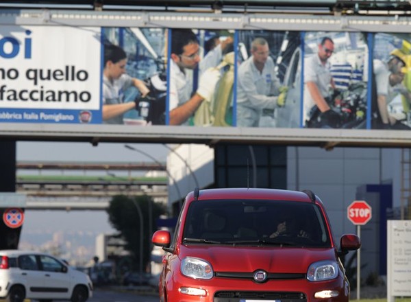 Kto sprzedaje nowe auta po atrakcyjnych cenach?