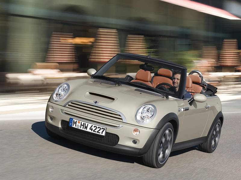 Mini Cabrio: premiera w Detroit