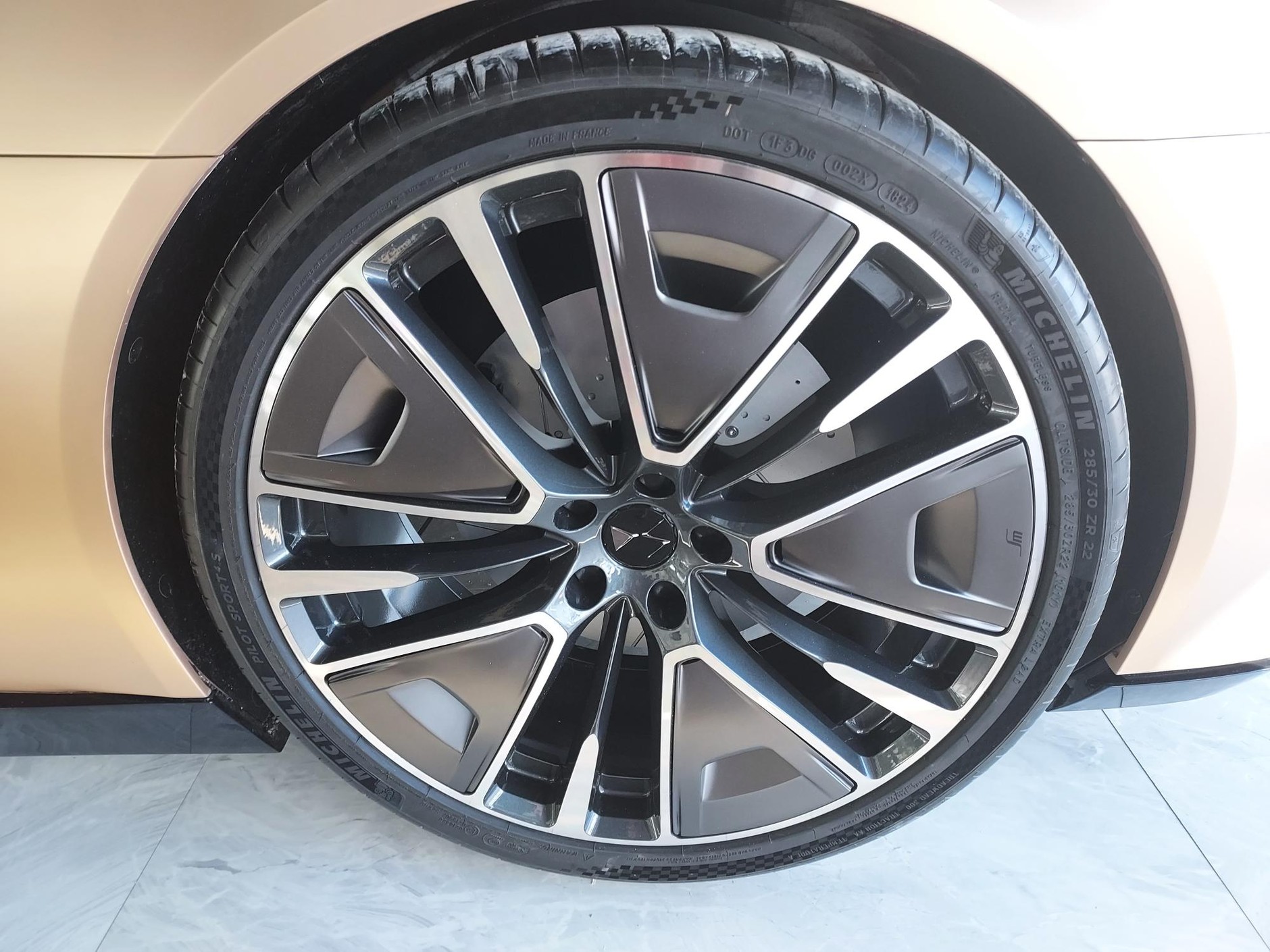 SM Tribute – studium projektowe