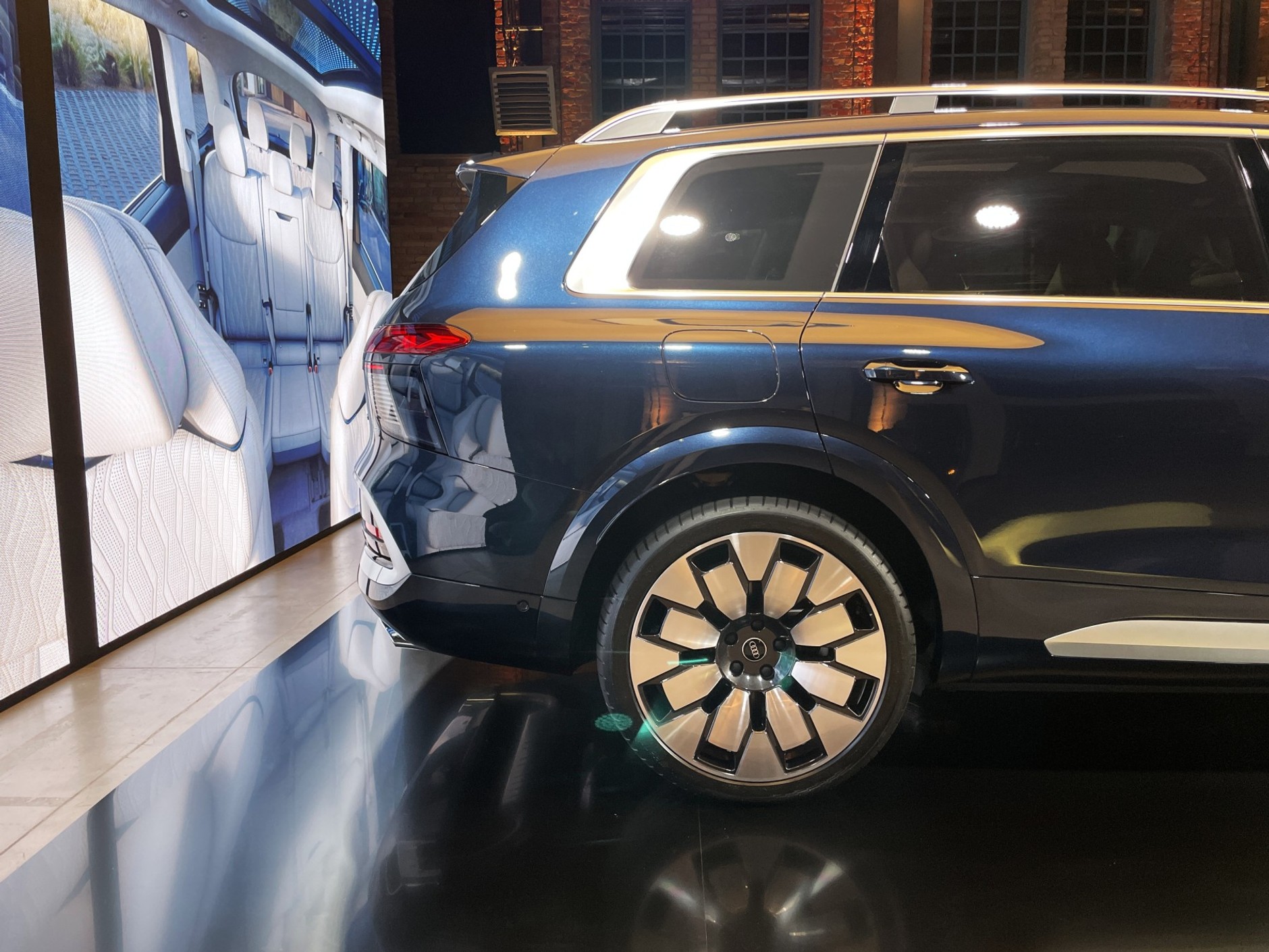 Audi Q9