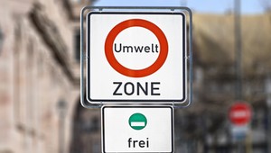 Po co nam strefy czystego transportu? Niemcy i Francuzi właśnie likwidują swoje