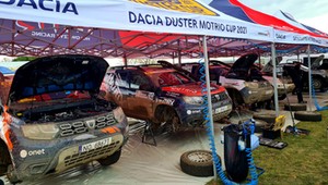 Jazic i Kuszewski zdominowali Dacia Duster Motrio Cup