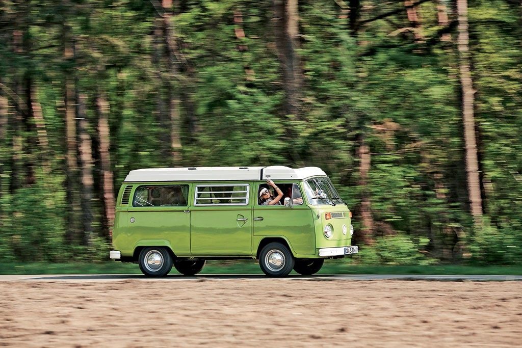Kampery z lat 70. ponownie stały się drogie. Obecnie jednak trudno znaleźć egzemplarz w                    tak dobrym stanie, jak ten prezentowany na zdjęciach