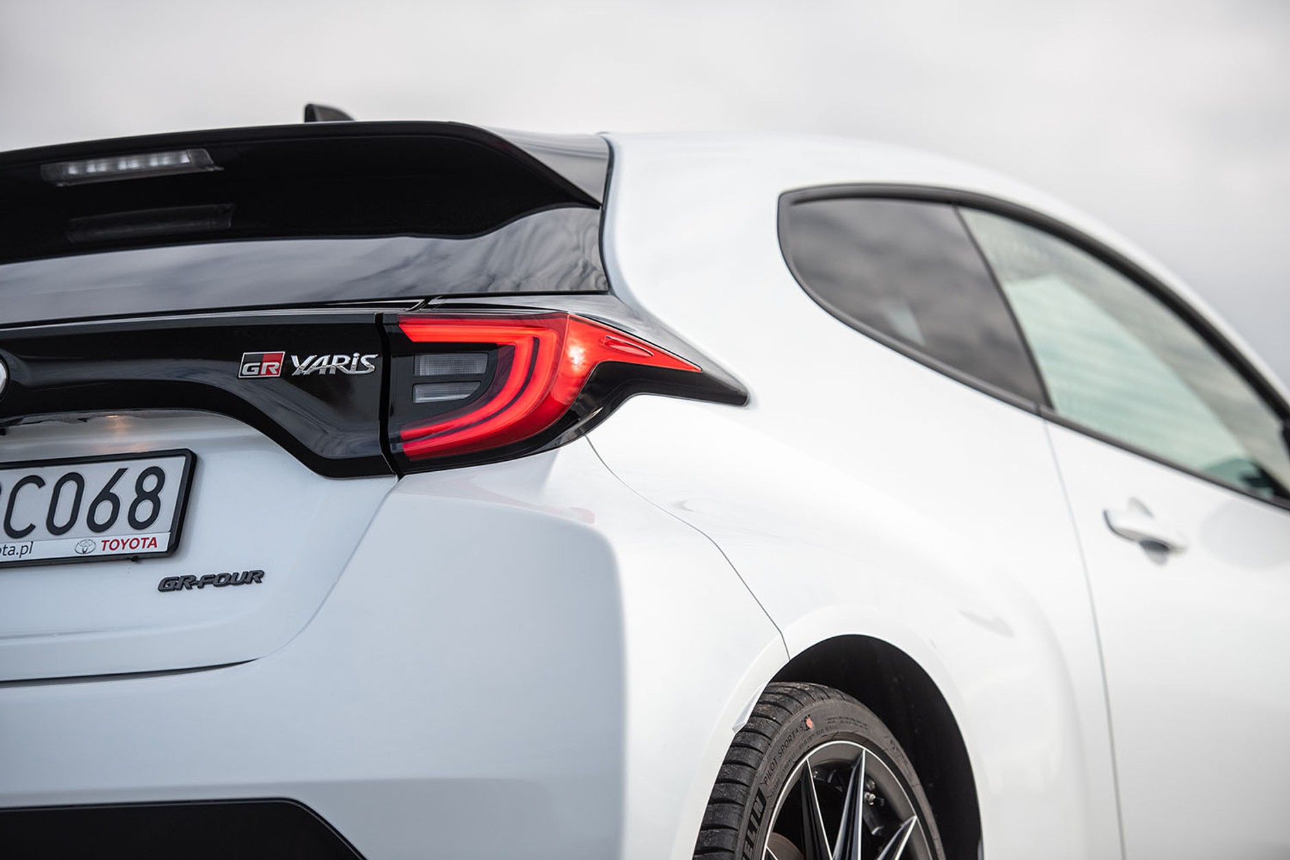 Toyota GR Yaris - zainspirowana rajdami