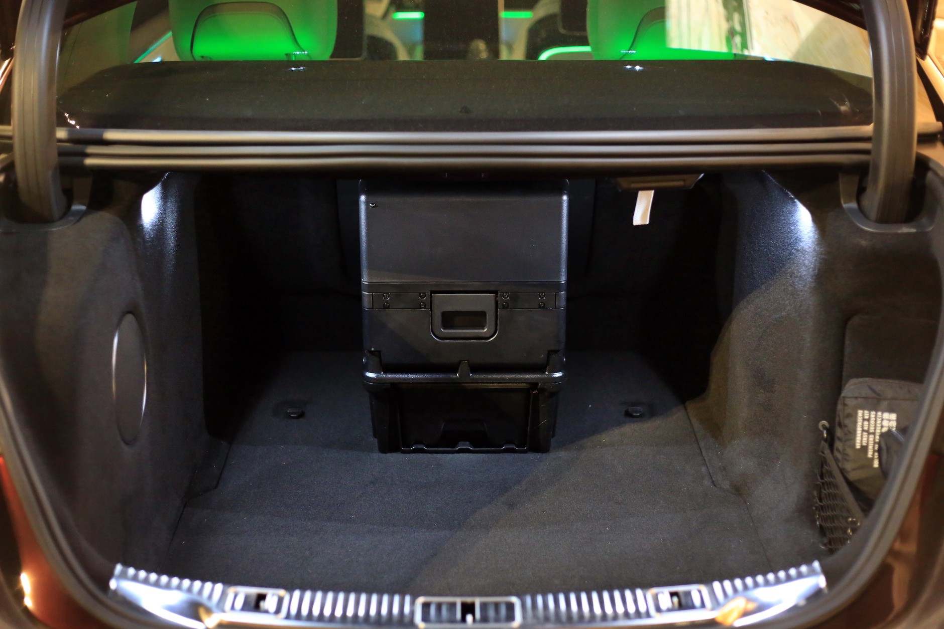 Mercedes-Maybach S680 (2021 r.; generacja Z 223)