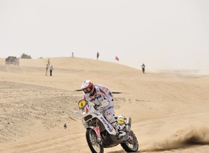 Abu Dhabi Desert Challenge: Dąbrowski umacnia pozycję lidera w klasie Open (2. etap)