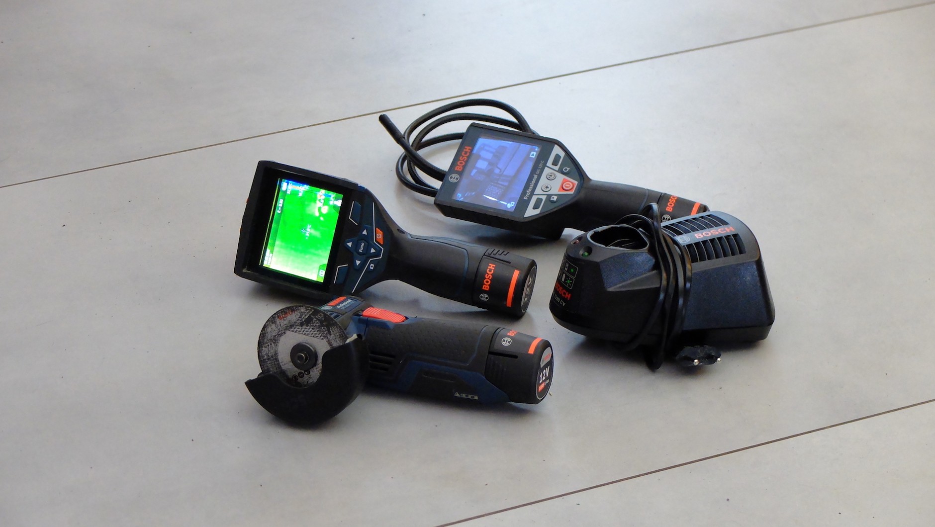 „Małe” narzędzia akumulatorowe Bosch Professional należące do systemu 12 V – to m.in. elektronarzędzia pomiarowe