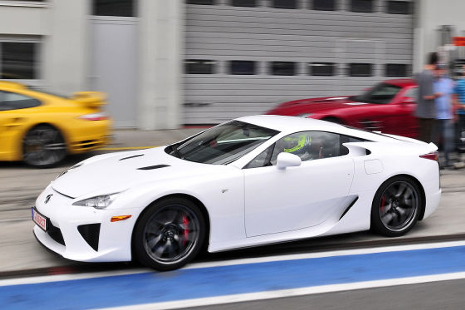 Siedmiu wspaniałych. Czyli, superbolidy w zielonym piekle