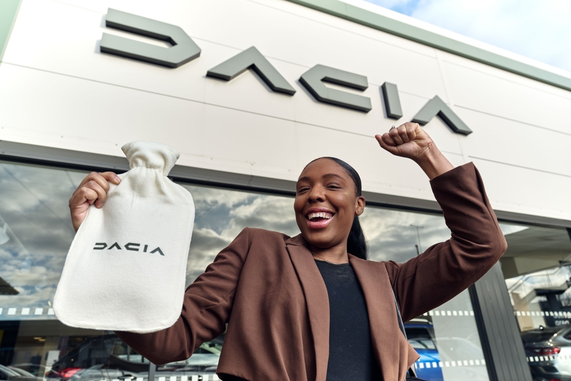 Heated Seat Saviors - termofor od Dacii