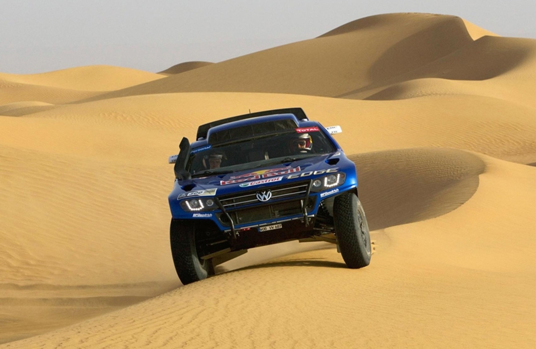 Volkswagen Touareg – pustynna burza