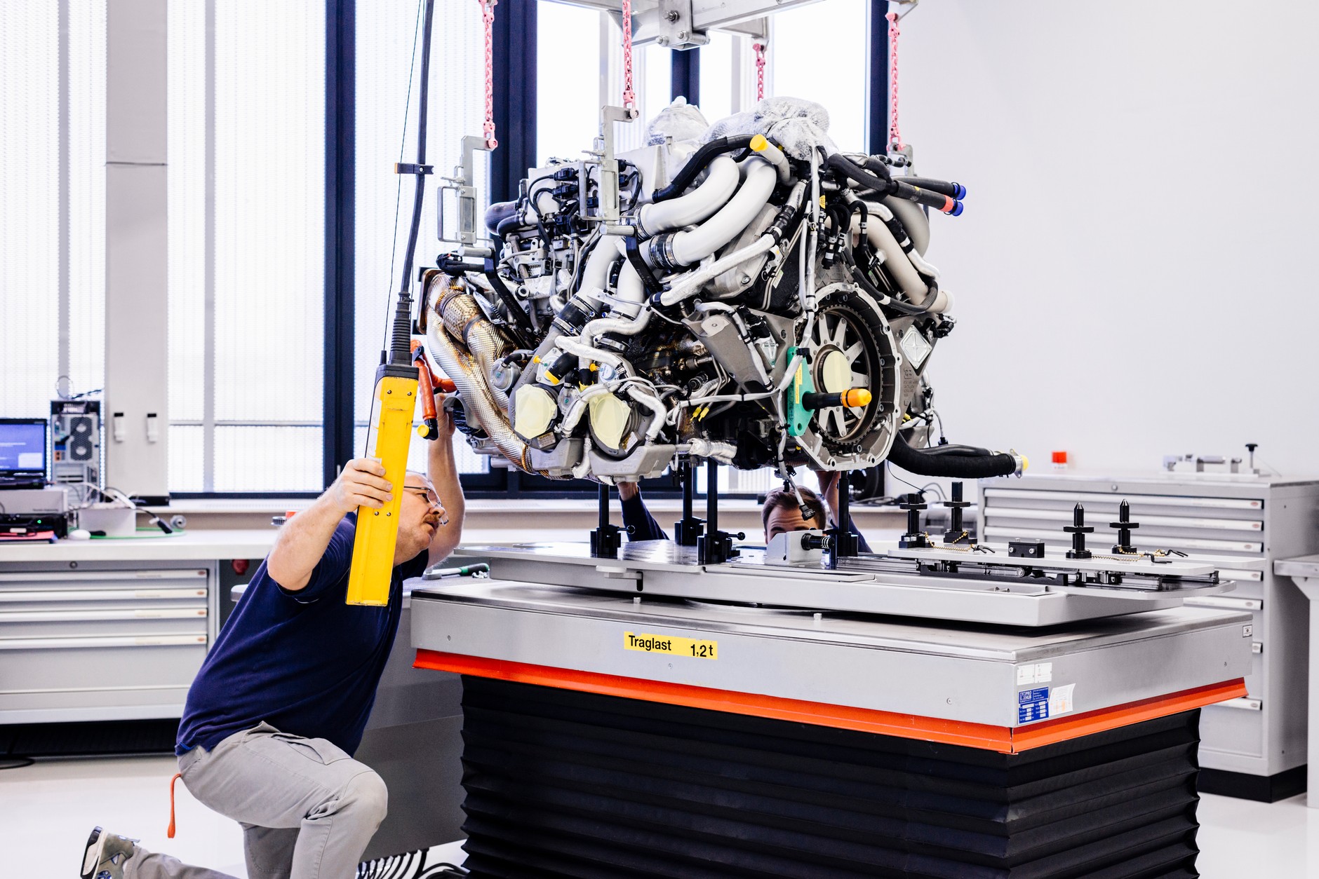 Fabryka Bugatti Chiron