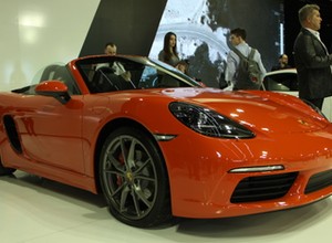 Porsche 718 Boxster - nowa nazwa, nowy silnik (Poznań 2016)