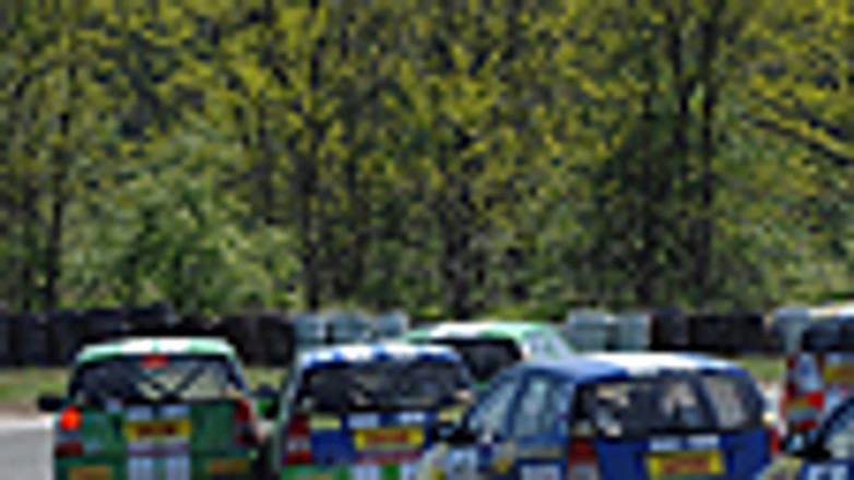 W czołówce bez zmian