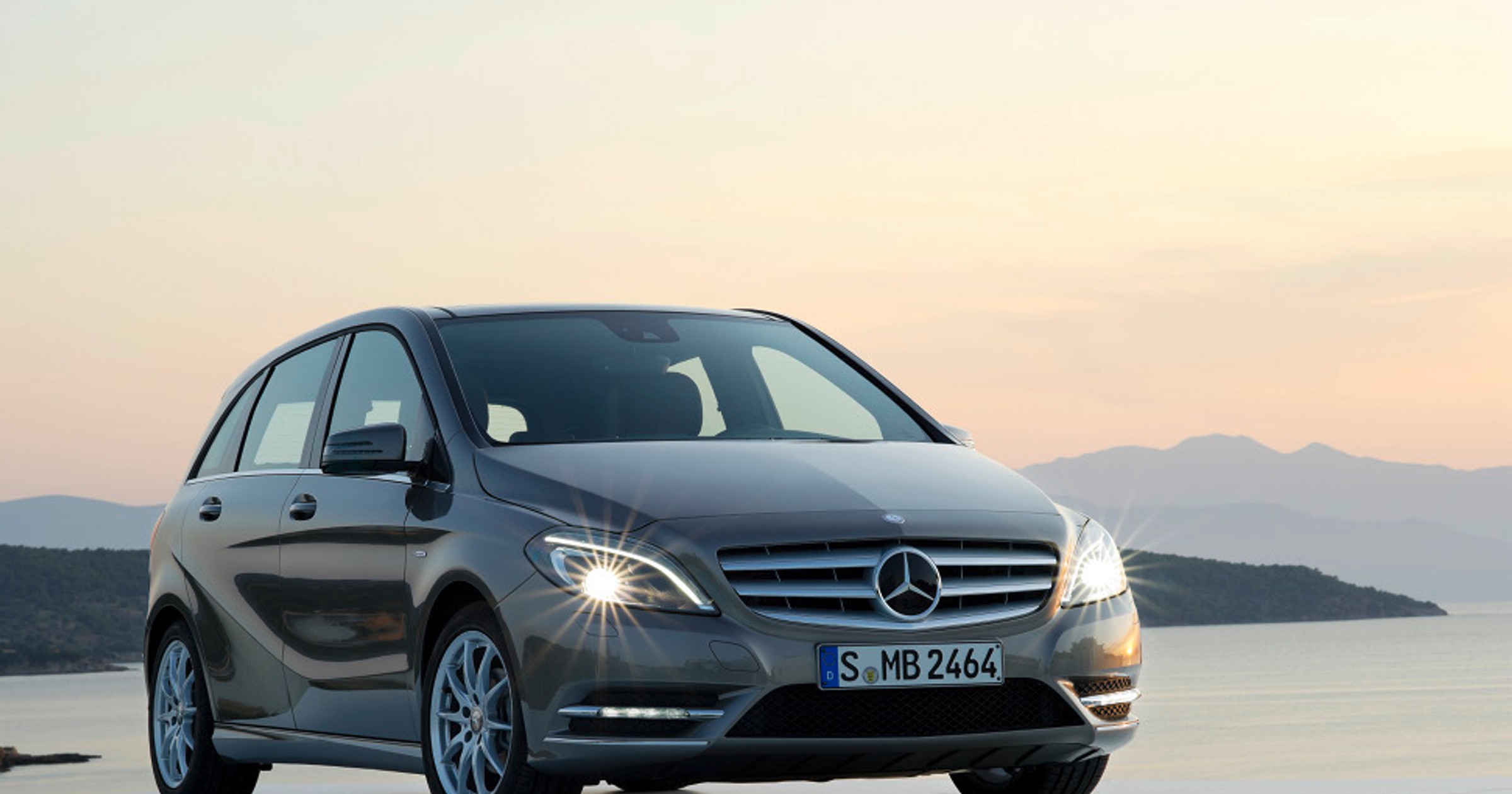 Nowy Mercedes Klasy B od listopada w niższej cenie