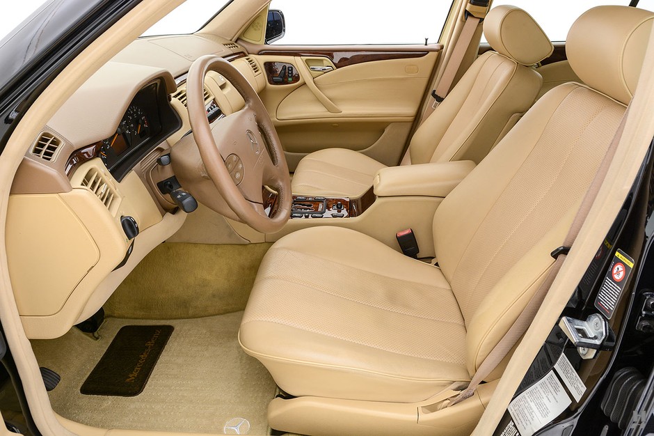 Mercedes E320 pikap
