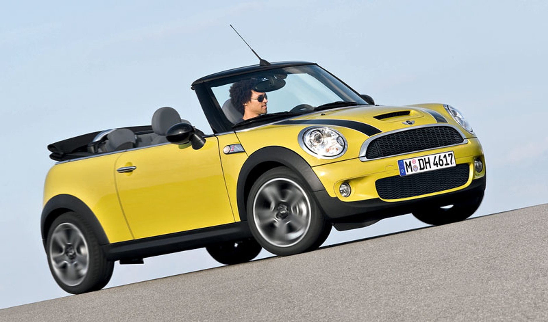 Detroit 2009: premiera światowa Mini Cabrio