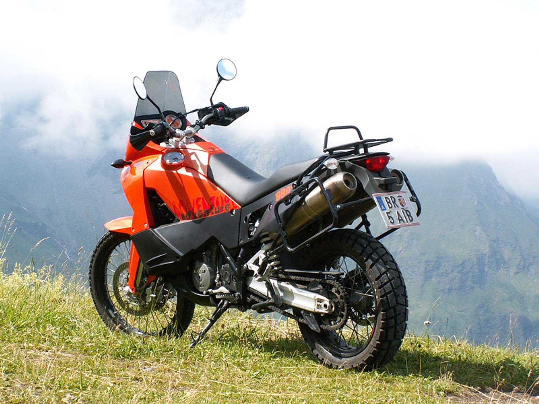KTM 990 Adventure ABS: SUV na dwóch kołach