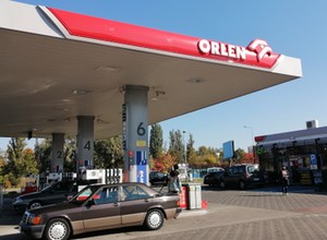 Oblężenie na stacjach Orlenu. Tyle paliwa można kupić jednorazowo