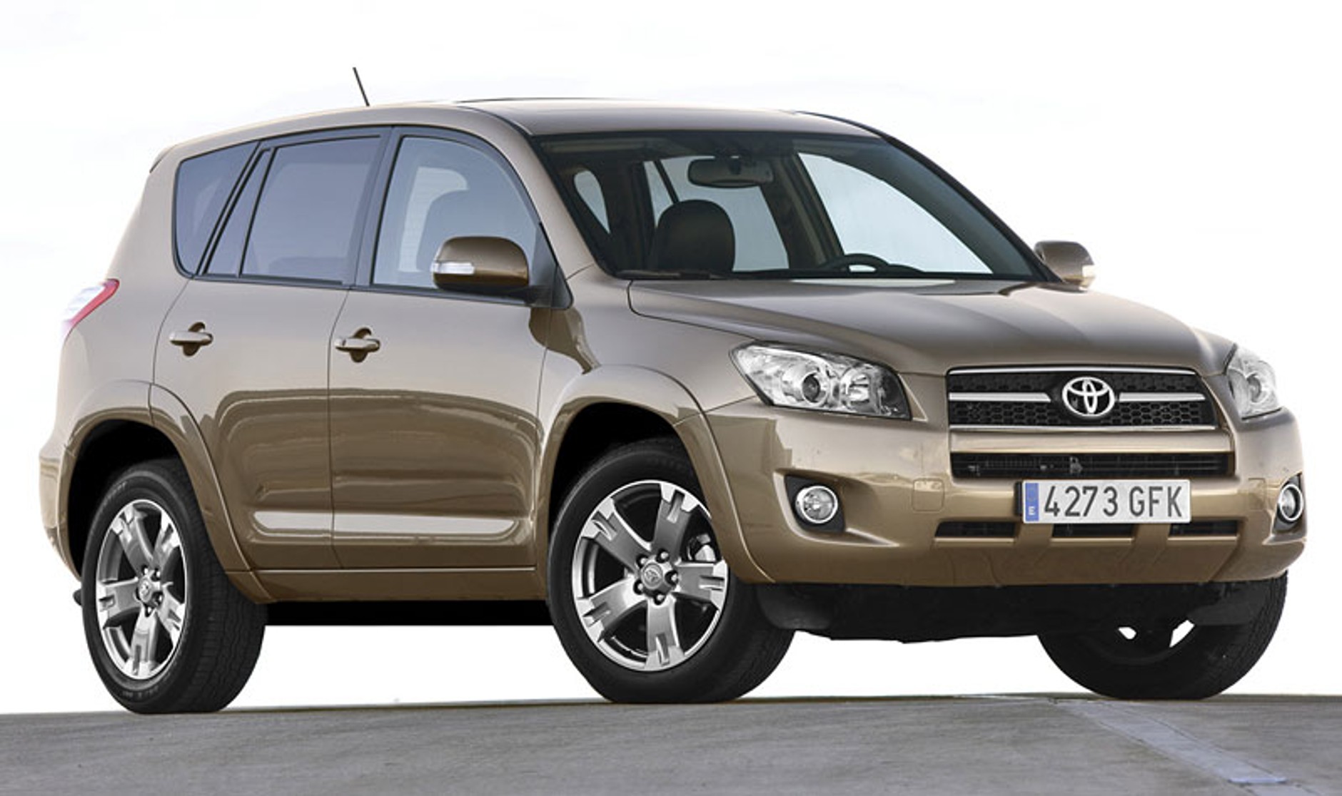 Bolonia 2008: Toyota RAV4 po faceliftingu