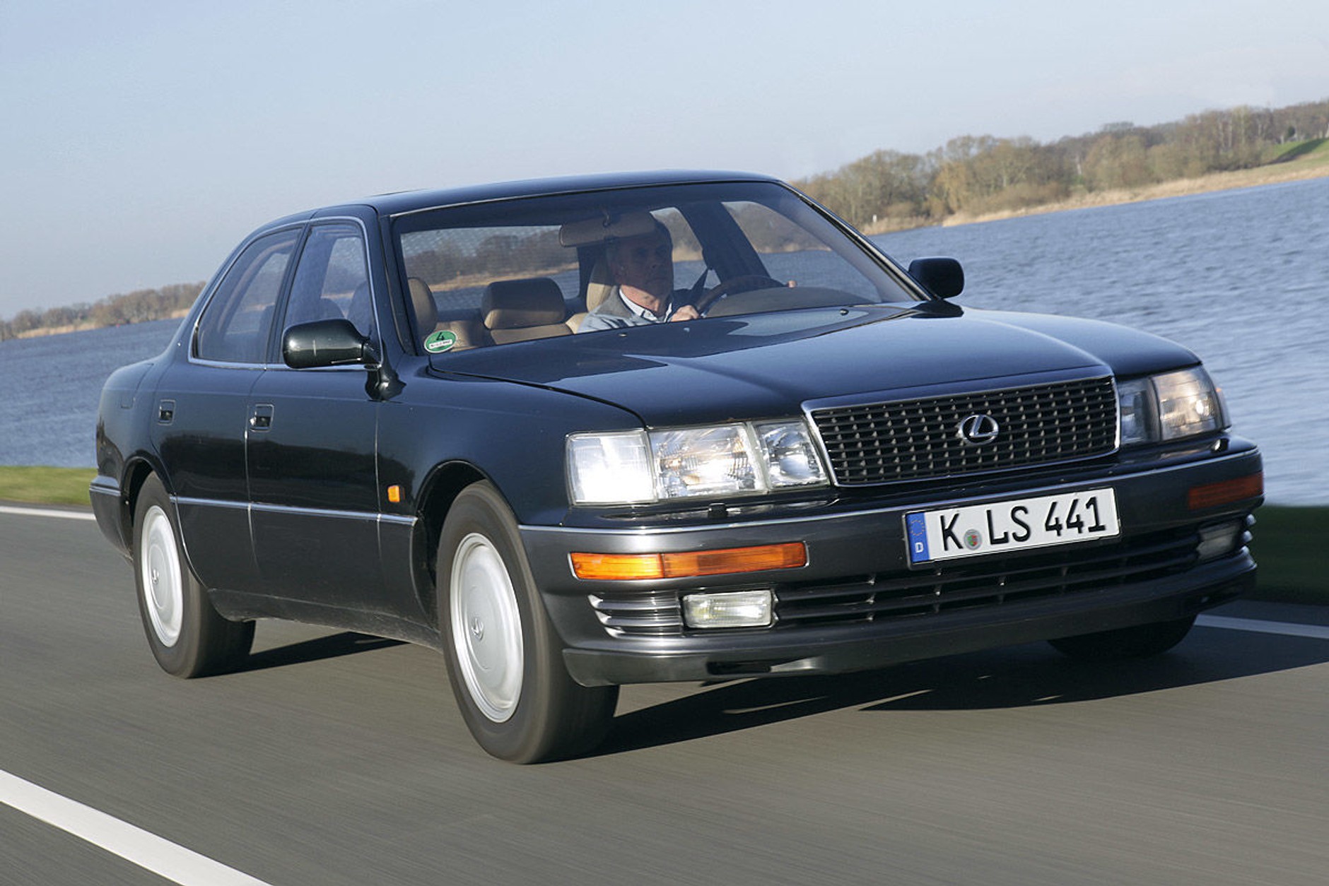 Te auta w 2020 roku będą mogły mieć żółte tablice!