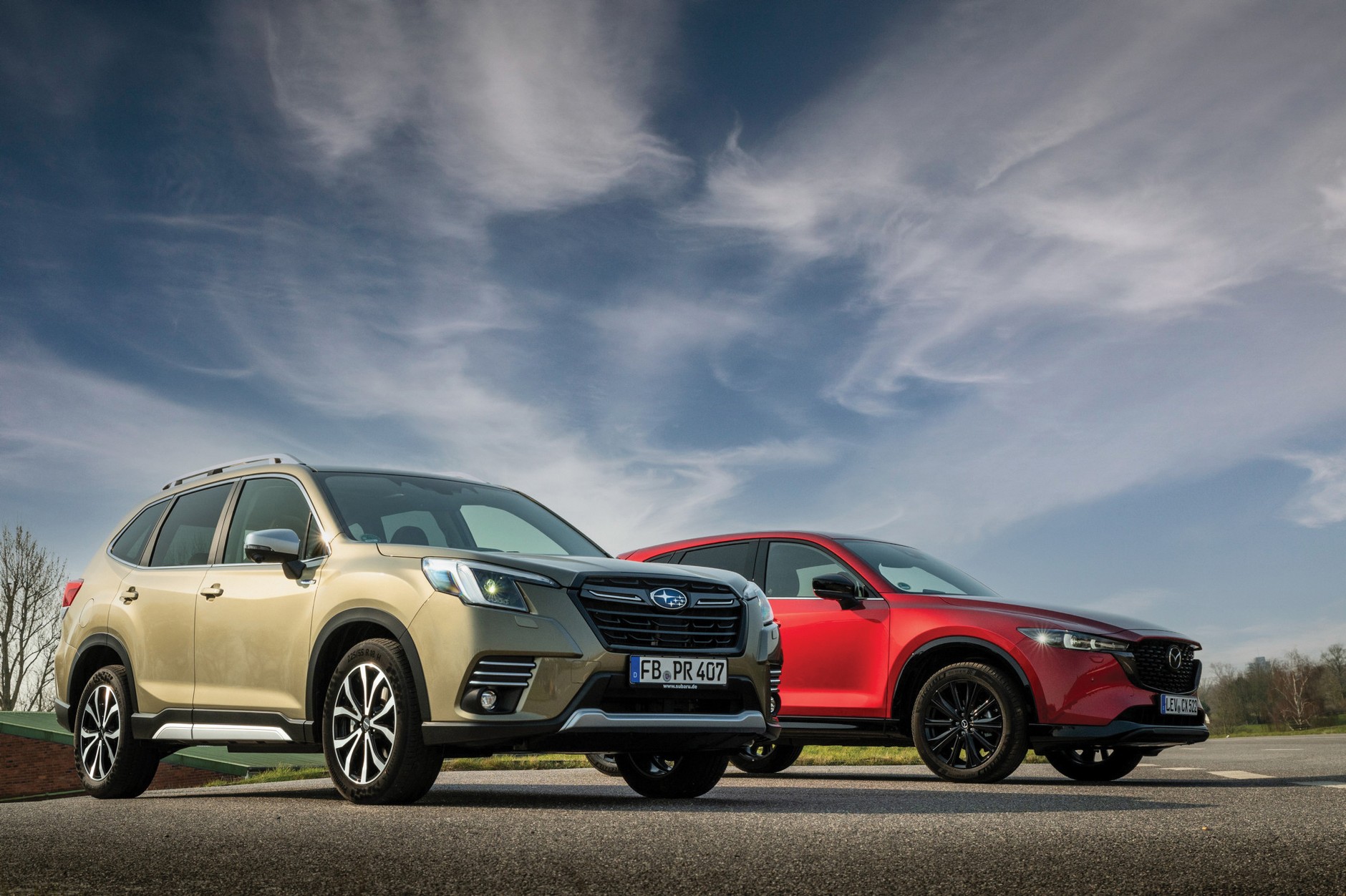 Mazda CX-5 i Subaru Forester