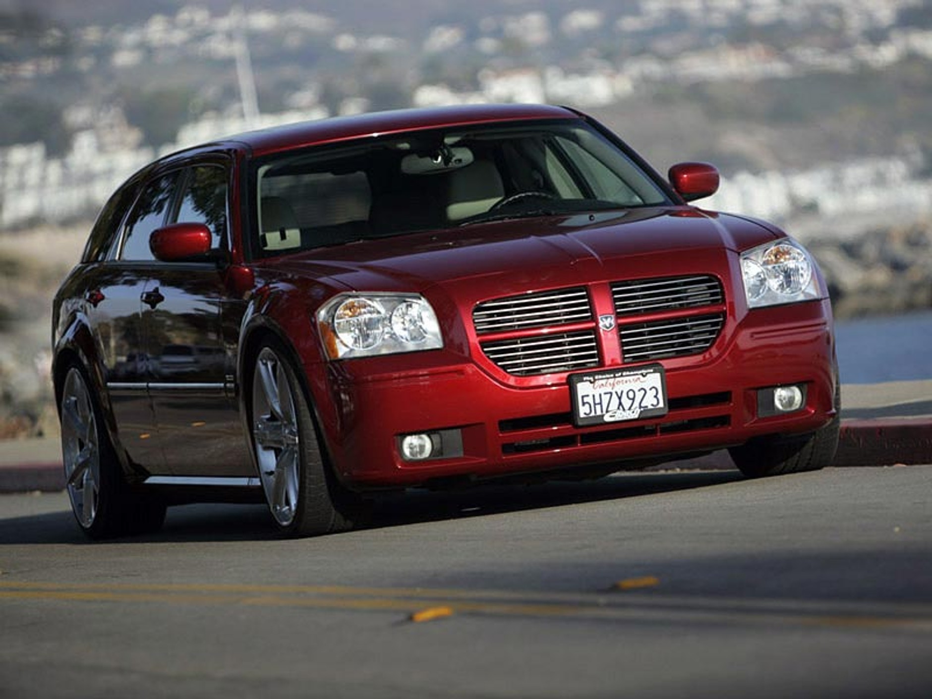 Eibach Magnum 5,7 HEMI: Maxi-kombi