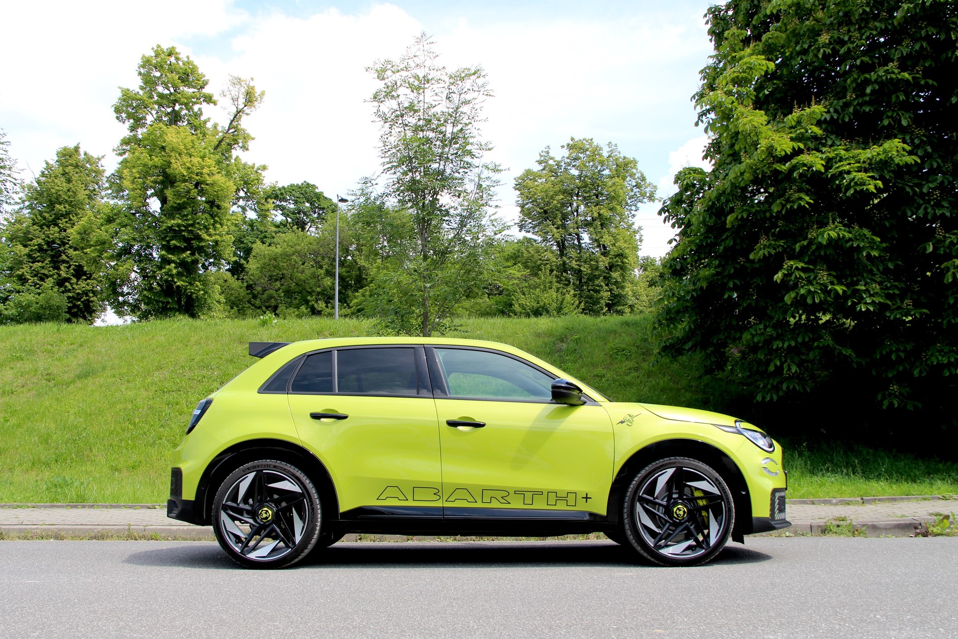 Abarth 600e Scorpionissima