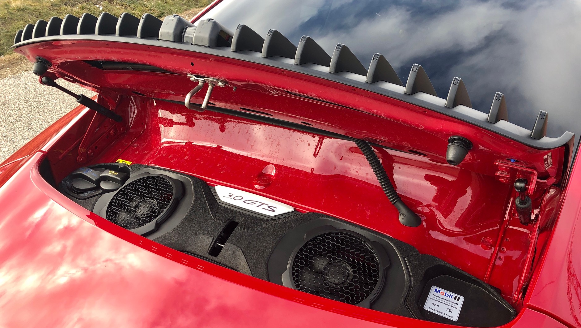Porsche 911 Carrera GTS