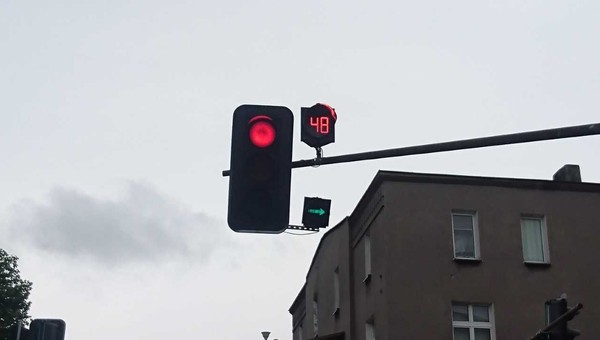Sekundniki będą częstszym widokiem? Analiza ma stwierdzić, czy mają pozytywny wpływ na ruch