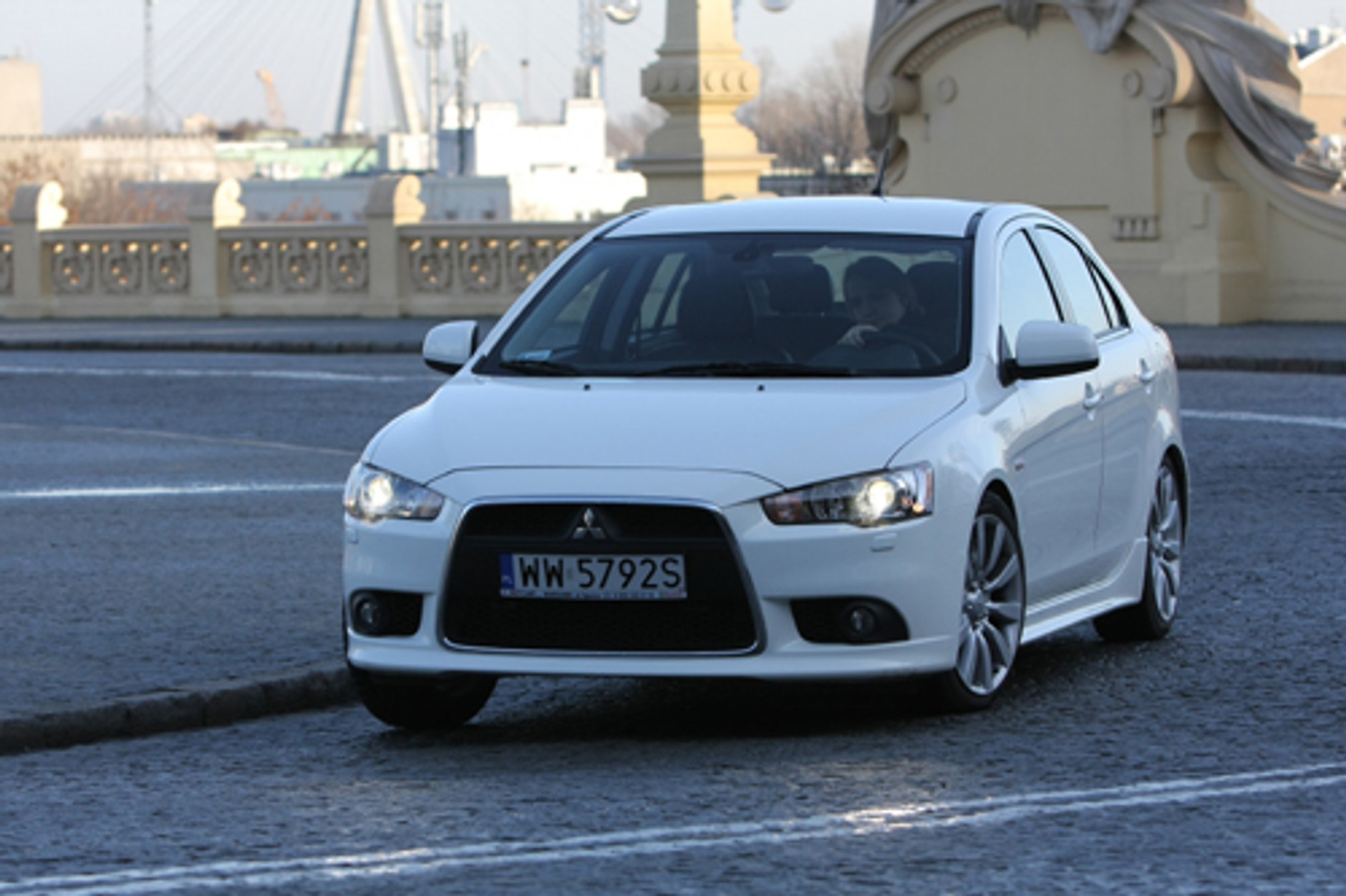 Volkswagen Golf 1.4 TSi kontra Citroen C4 1.6 THP i Mitsubishi Lancer Sportback 1.8 - Benzynowa rewolucja