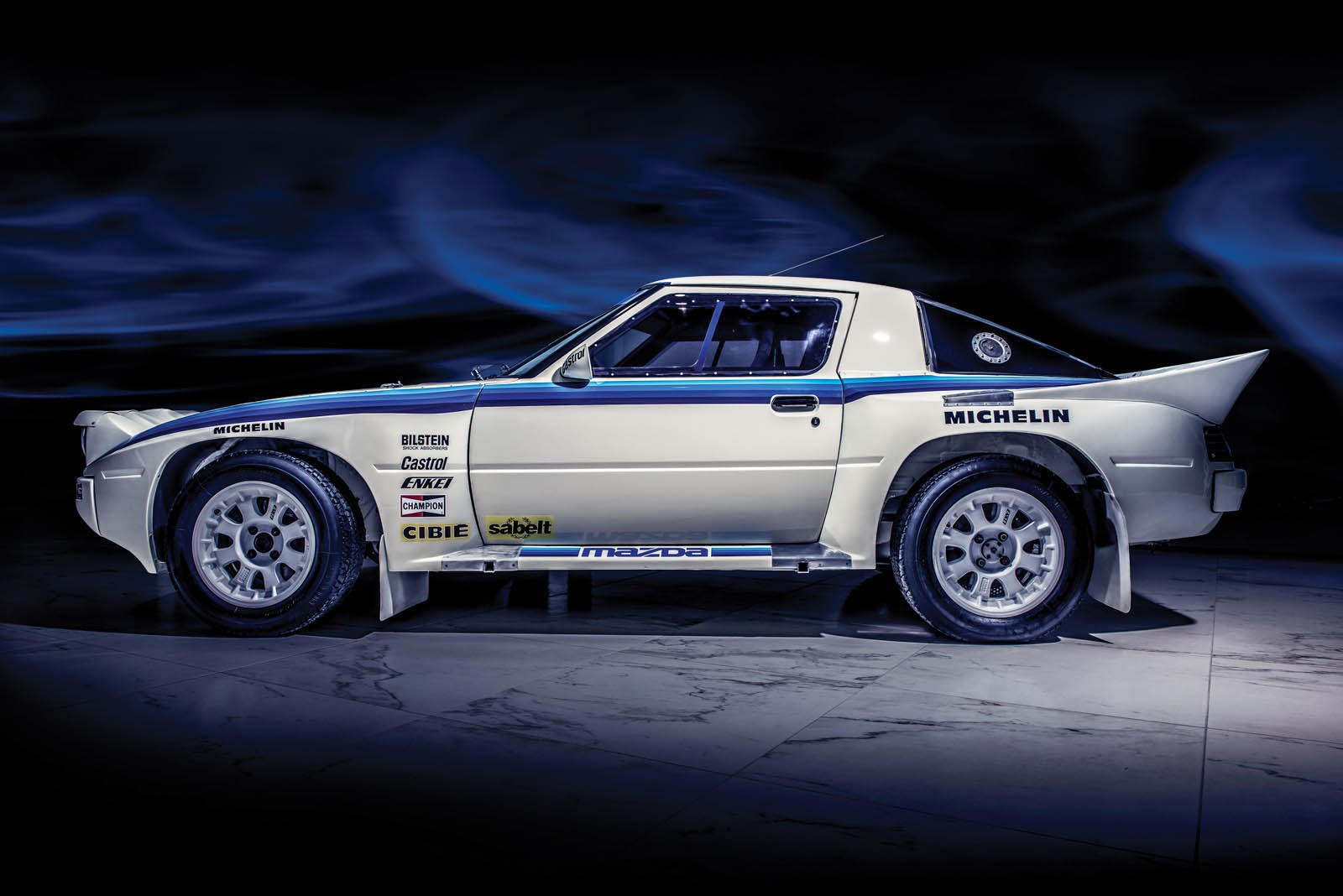 Kto pierwszy wsiądzie za kółko rajdowej Mazdy RX-7 Evo?
