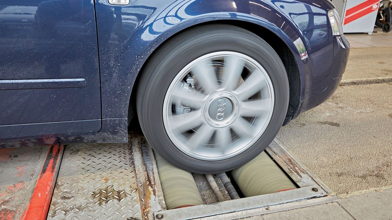 Badanie techniczne - wyjaśniamy, kiedy nie zaliczysz przeglądu