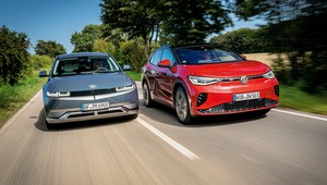 300 km zasięgu za 300 tys. zł. Chcecie takich aut elektrycznych? 