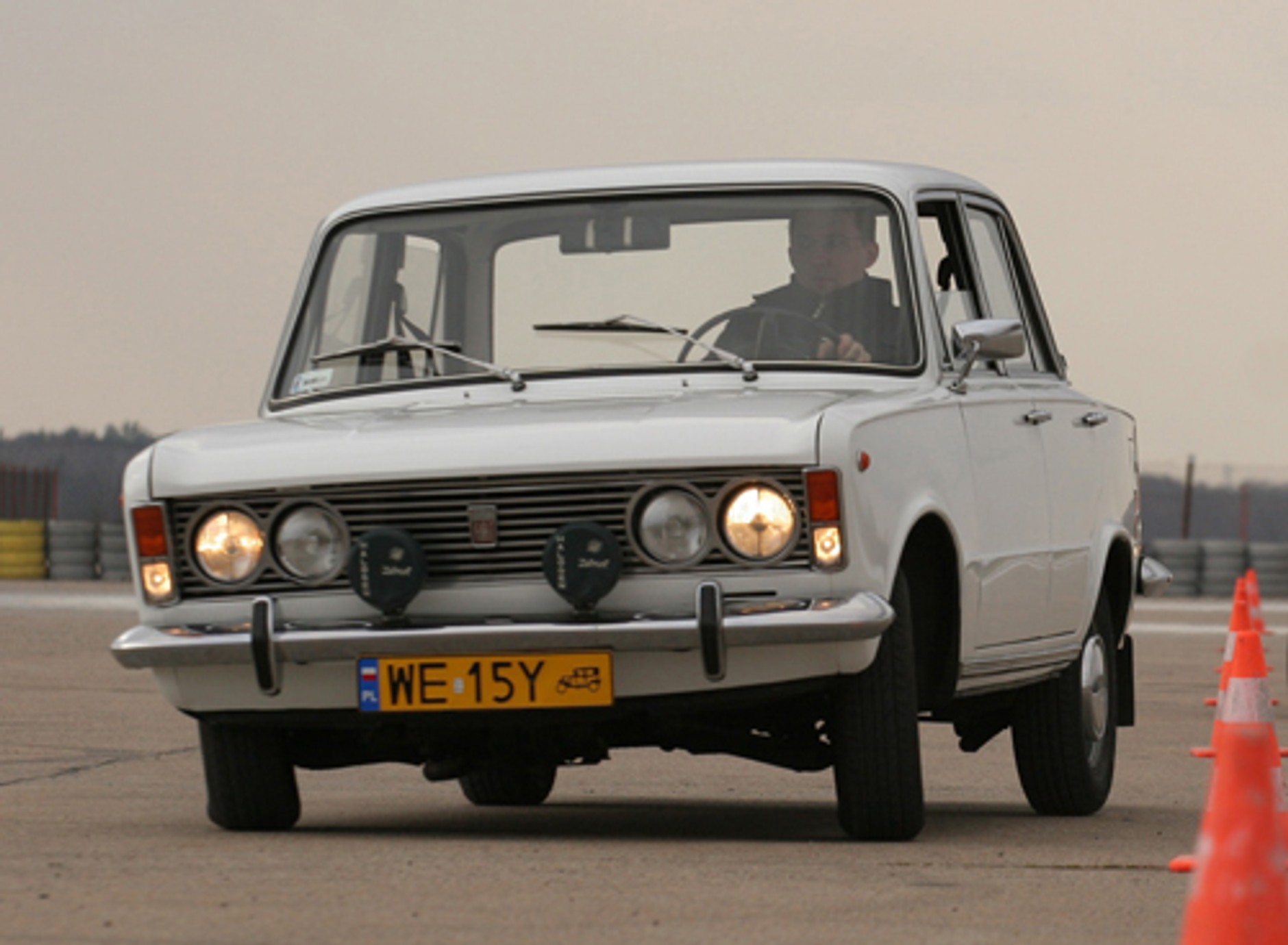 Jak zarejestrować auto jako zabytkowe?