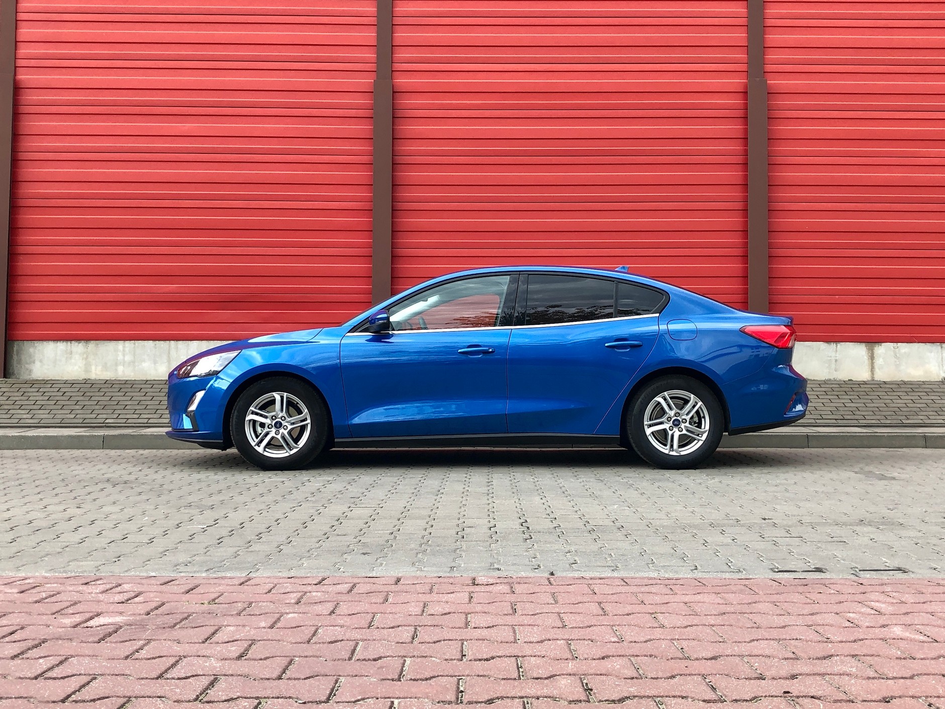 Ford Focus Sedan 1.0 EcoBoost Connected