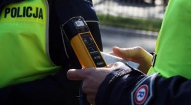 Policjant zwrócił uwagę na rowerzystę. Jego sprawą musi zająć się sąd